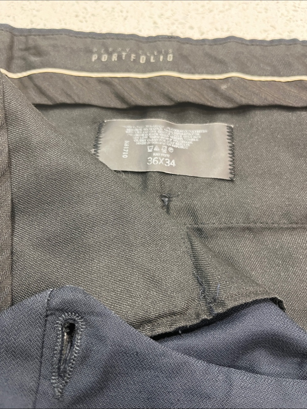 Perry Ellis Men’s Dark Navy Dress Pants